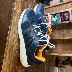 Adidas cloud foam men’s 13 navy blue gold used good condition